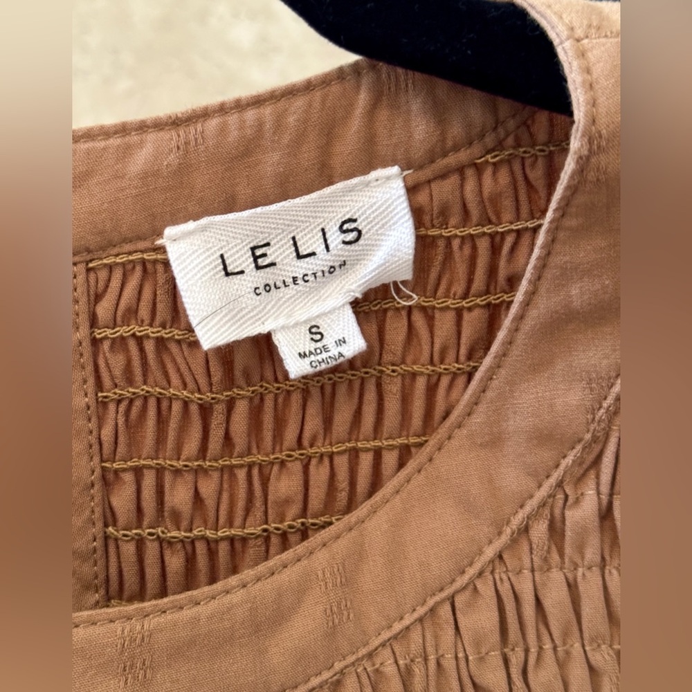Le Lis Brown Long Sleeve Blouse - Picture 3 of 3